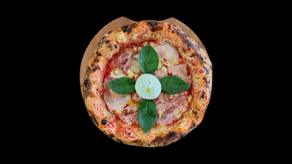 Pizza Gourmet cu porchetta și burrata